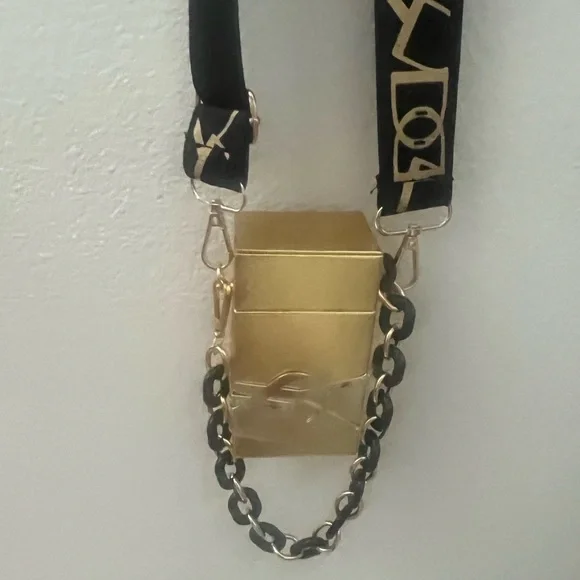 YSL crossbody bag 🔥🔥🔥 - Picture 3 of 8